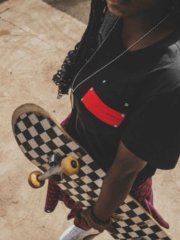 womens clothing 4forty photocredit stephen audu quZWcRJXonY unsplash uai
