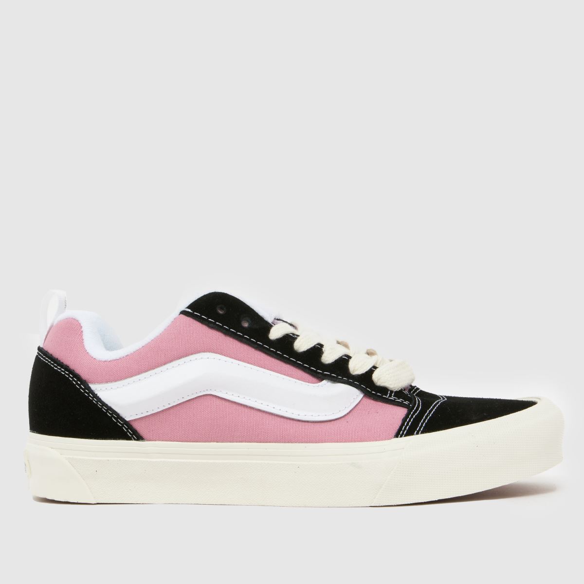 Vans Knu Skool Trainers in Black & pink