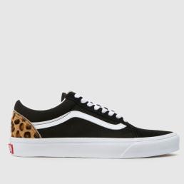 Vans Old Skool Trainers in Black & White