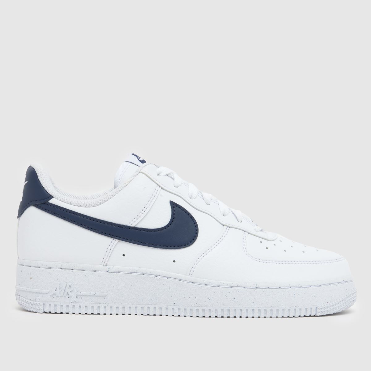 Nike Air Force 1 Trainers in White & Navy