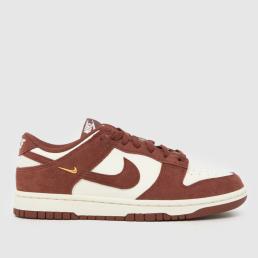 Nike Dunk Trainers in White & Burgundy